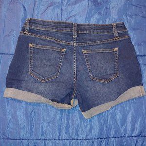 Ana Shorts Size 27 / 4